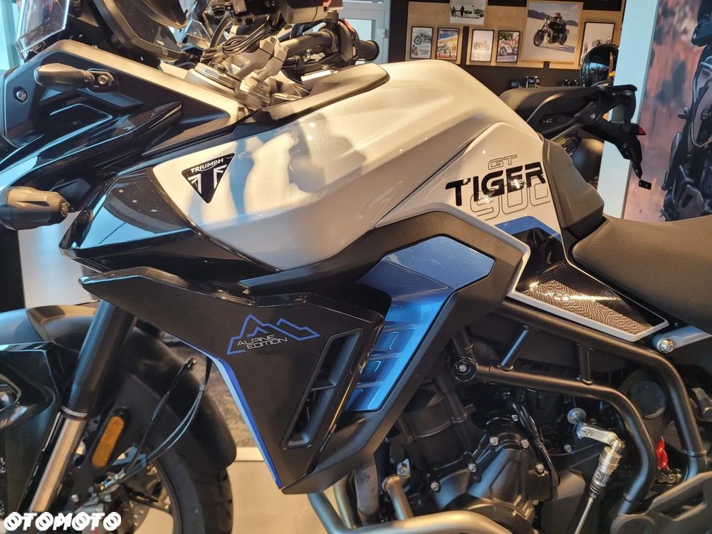 Triumph Tiger - 5