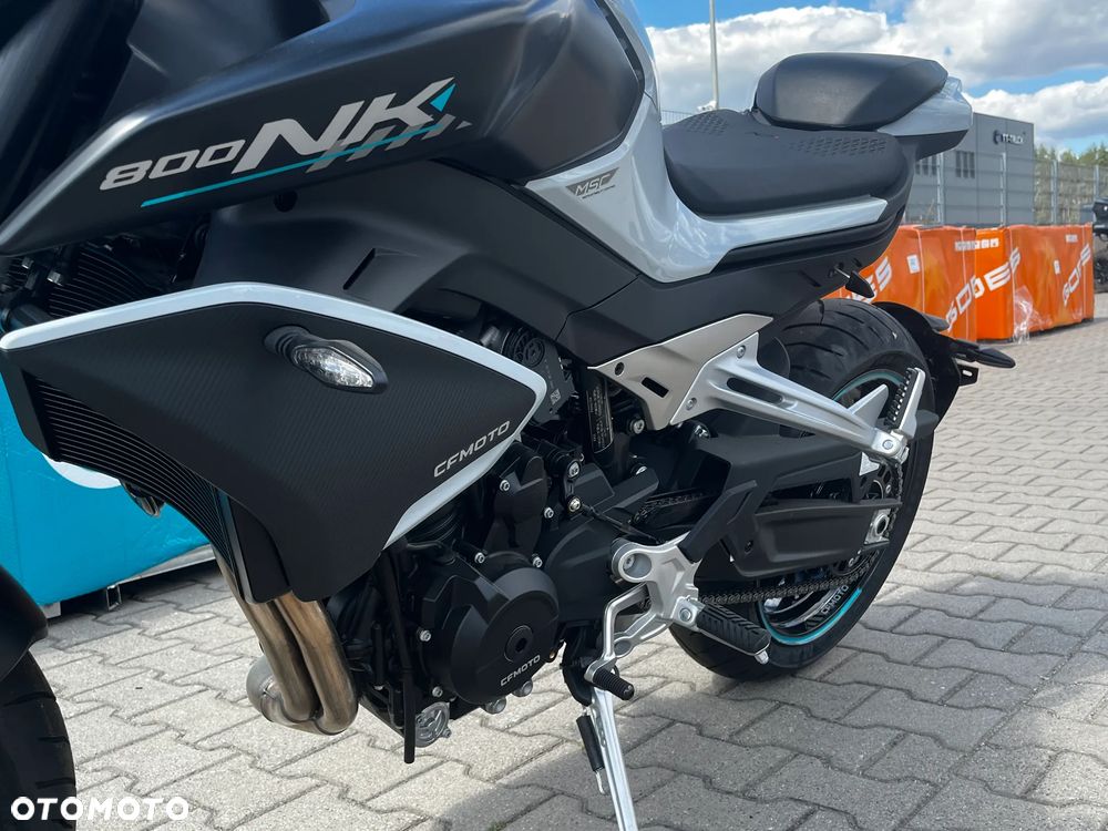 CFMoto 800NK - 15