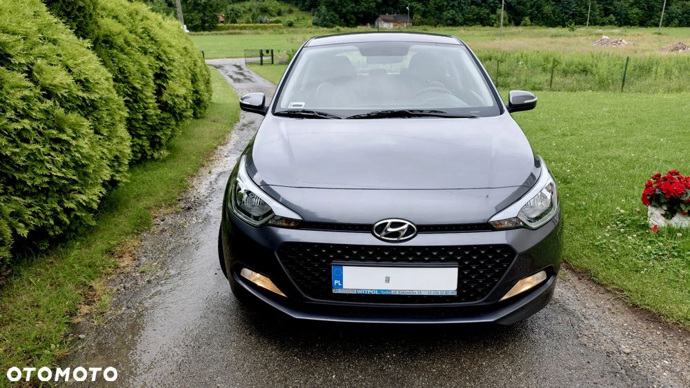 Hyundai i20 1.4 Classic + - 9