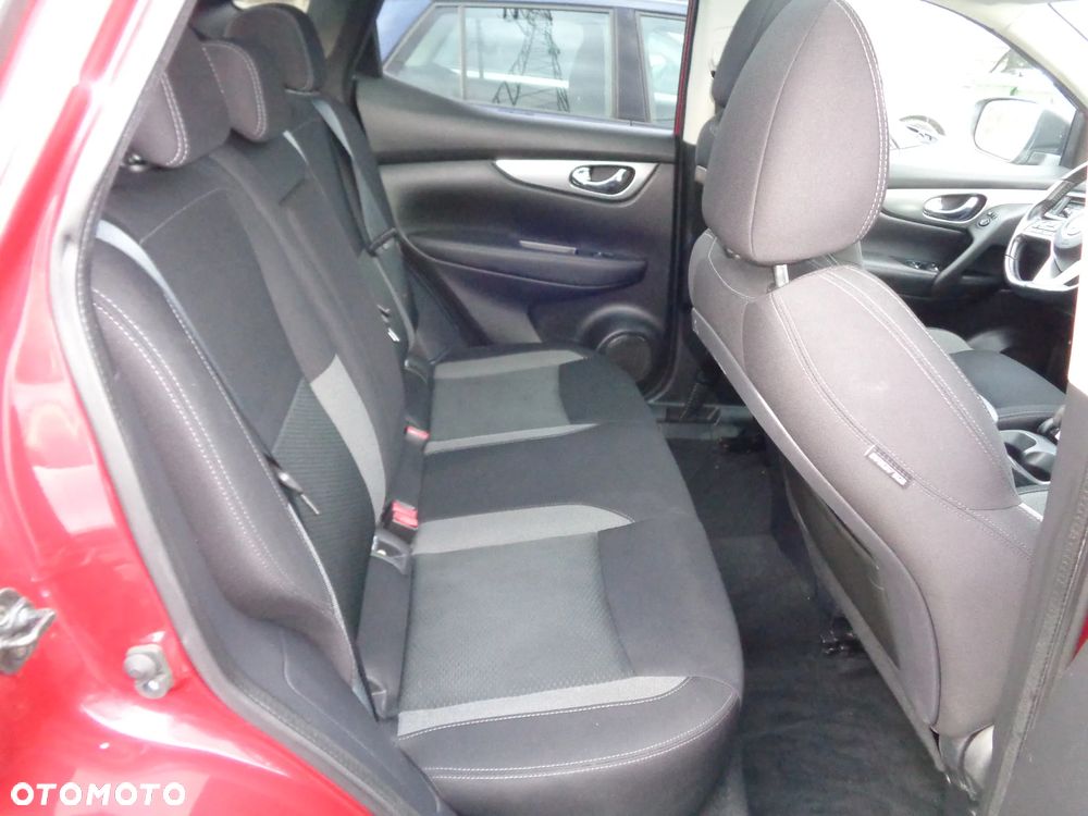 Nissan Qashqai - 22