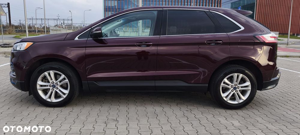 Ford Edge - 4