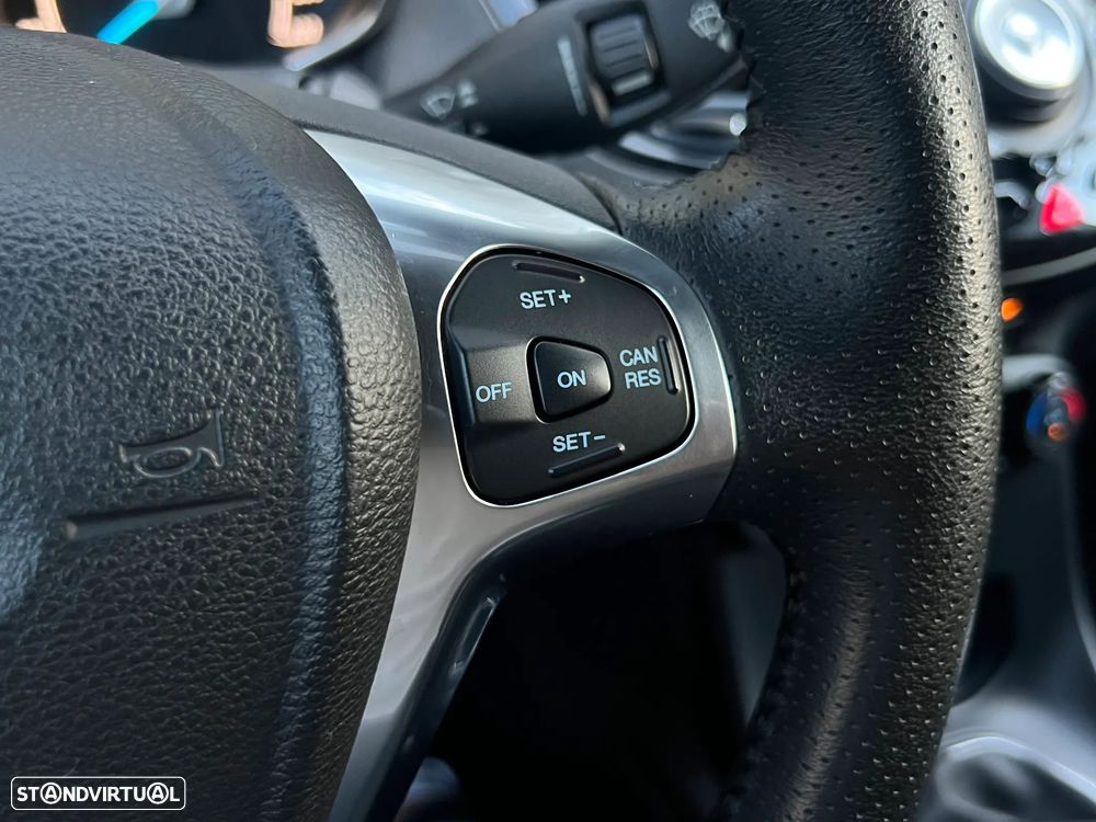 Ford Fiesta 1.0 EcoBoost ST-Line X - 13