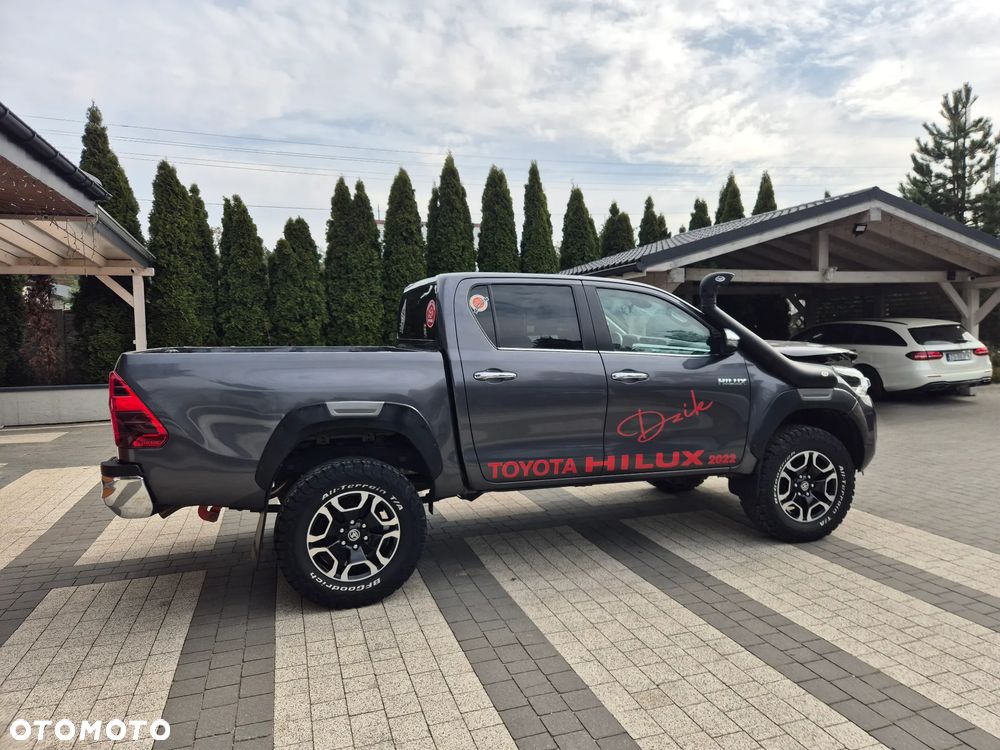 Toyota Hilux 2.8 D-4D Double Cab Invincible 4x4 - 6