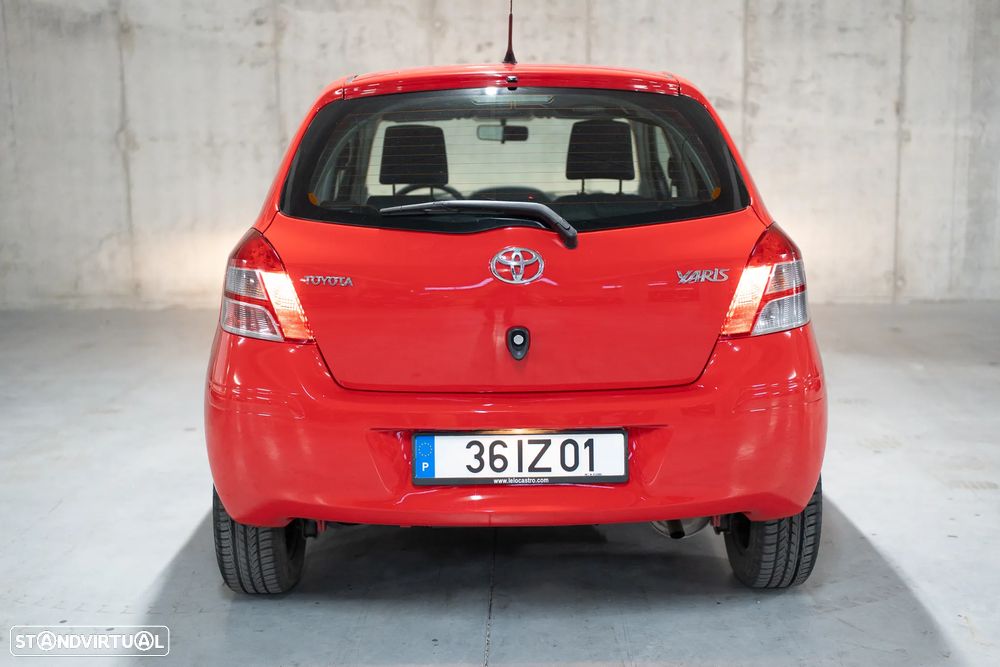 Toyota Yaris 1.0 VVT-i AC - 33