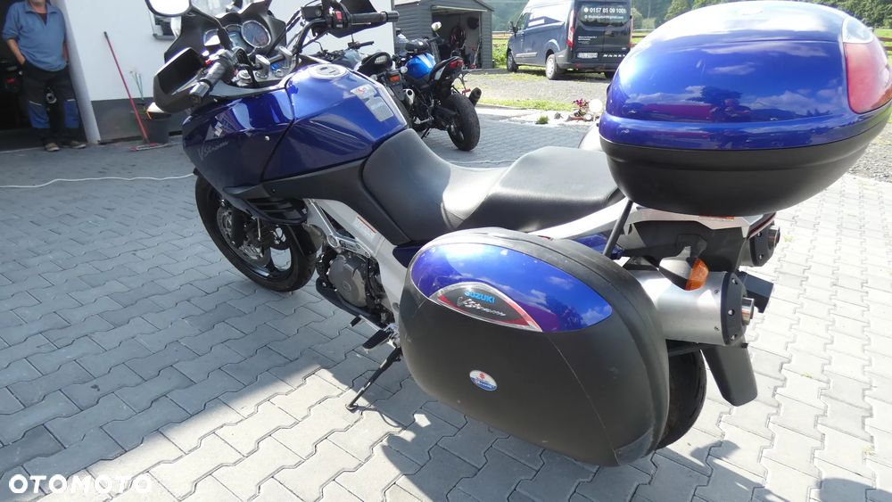 Suzuki DL - 7
