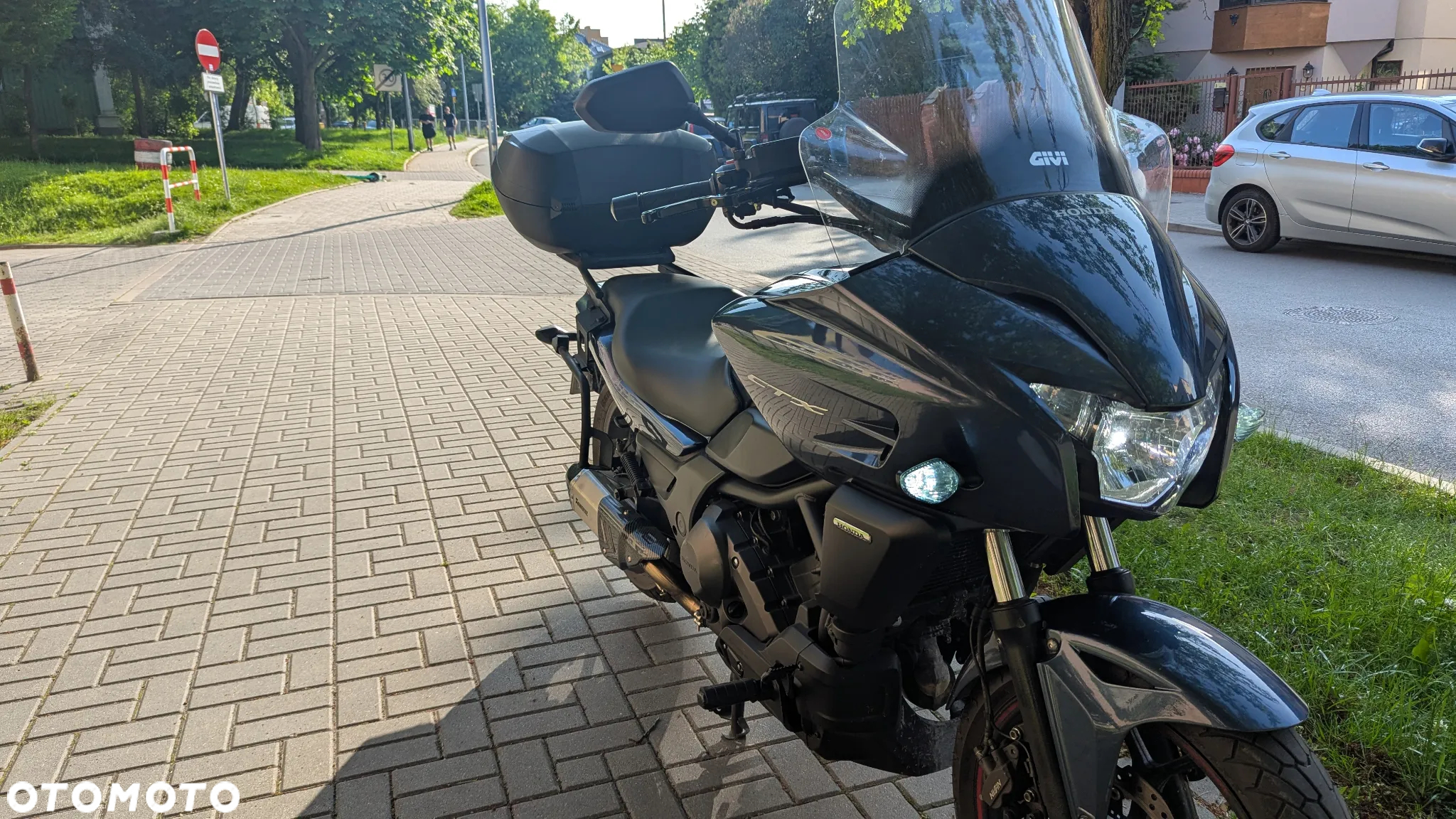 Honda CTX - 4