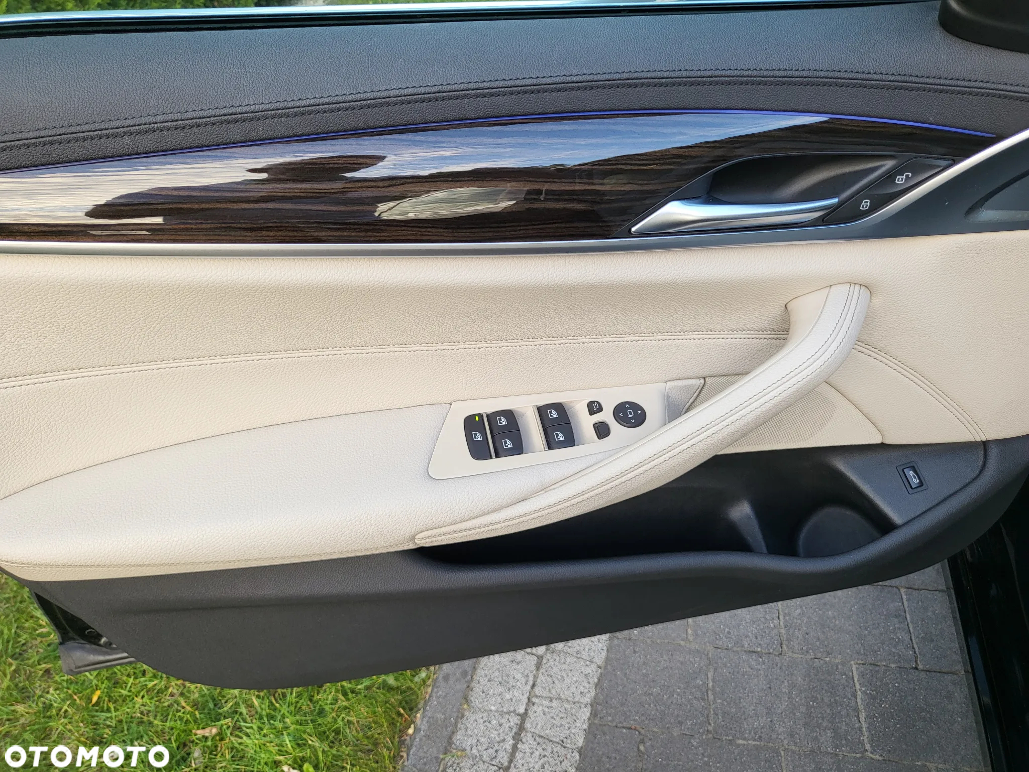 BMW Seria 5 520d xDrive Luxury Line - 27