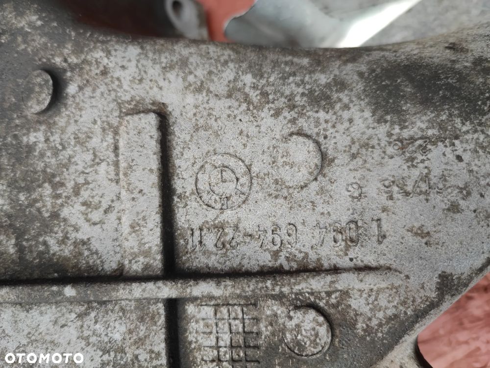 BMW E46 ORYGINALNE ŁAPY SILNIKA LEWA / PRAWA DO GAMY SILNIKÓW M54 ORAZ M52TU ( R6) O NR. 1 094 697 / 1 094 694 OEM - 5