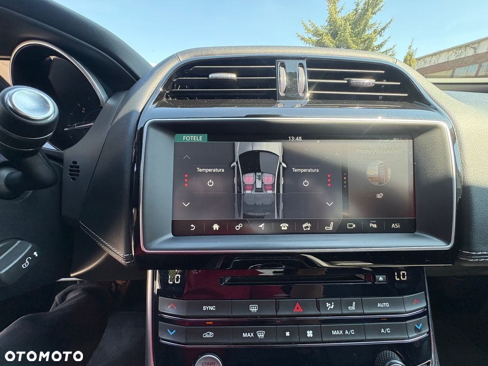 Jaguar XE 20d R-Sport Ingenium Edition - 17