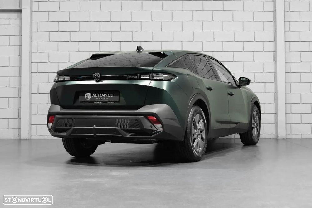 Peugeot 408 1.6 Hybrid Allure e-EAT8 — fotografia 4
