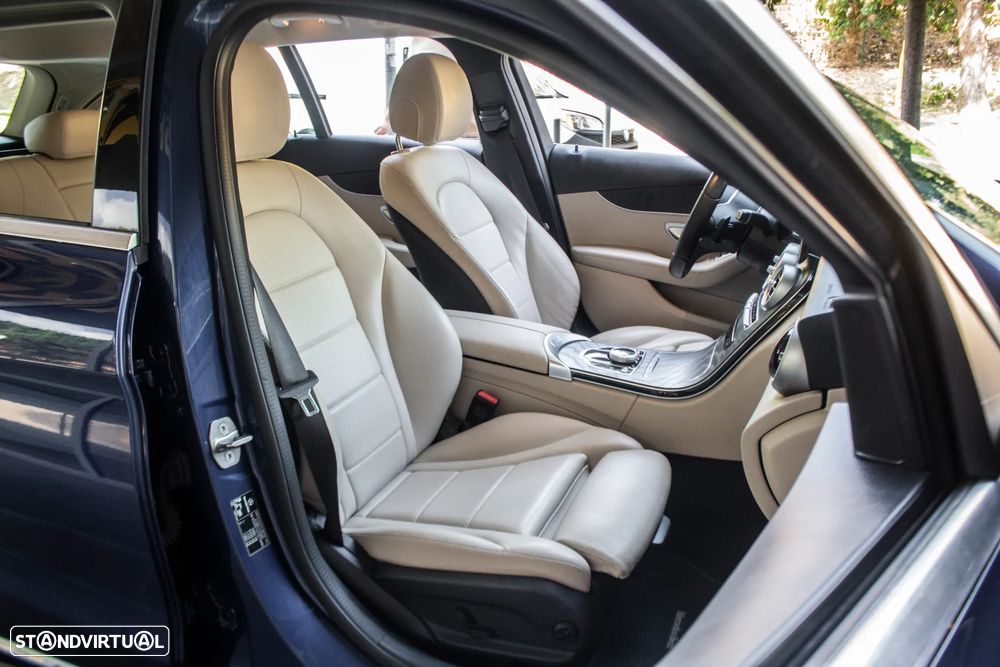 Mercedes-Benz C 300 de Avantgarde - 24