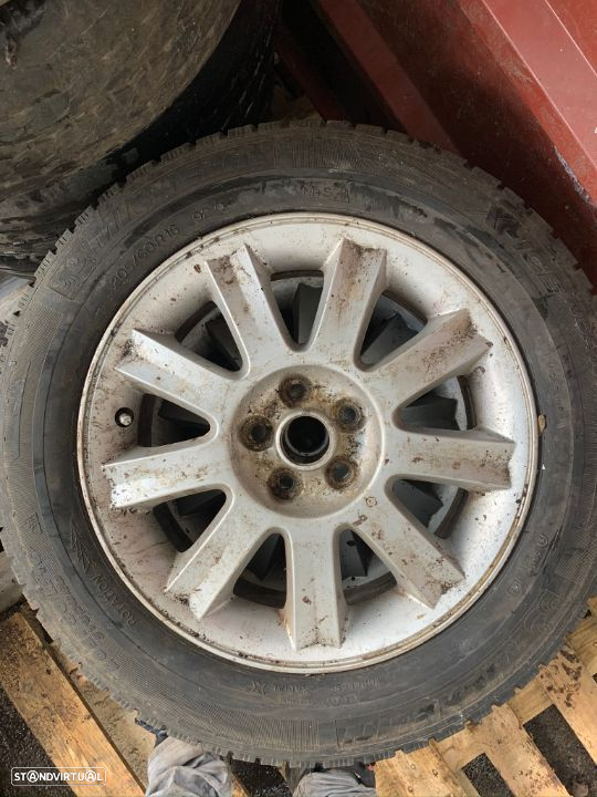 5 Jantes R16 5x100 com pneus 205/60/R16 - 5