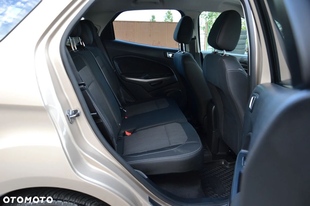 Ford EcoSport 1.0 EcoBoost TITANIUM - 31