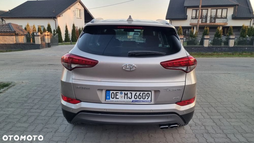 Hyundai Tucson 2.0 CRDi 4WD Automatik Passion Plus - 35