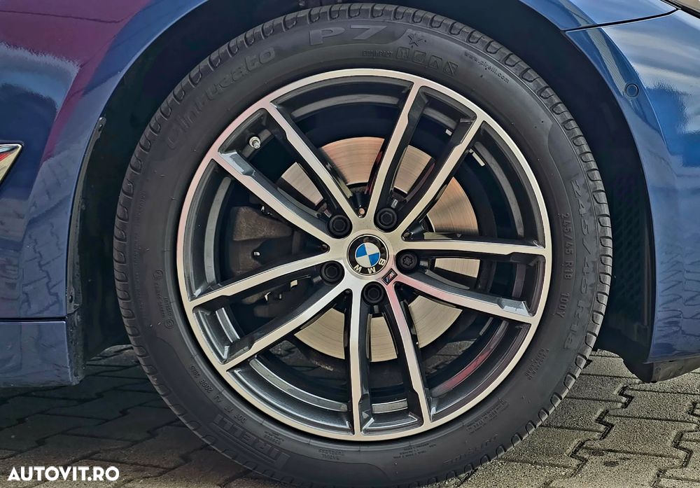 BMW Seria 5 520d xDrive AT MHEV - 10