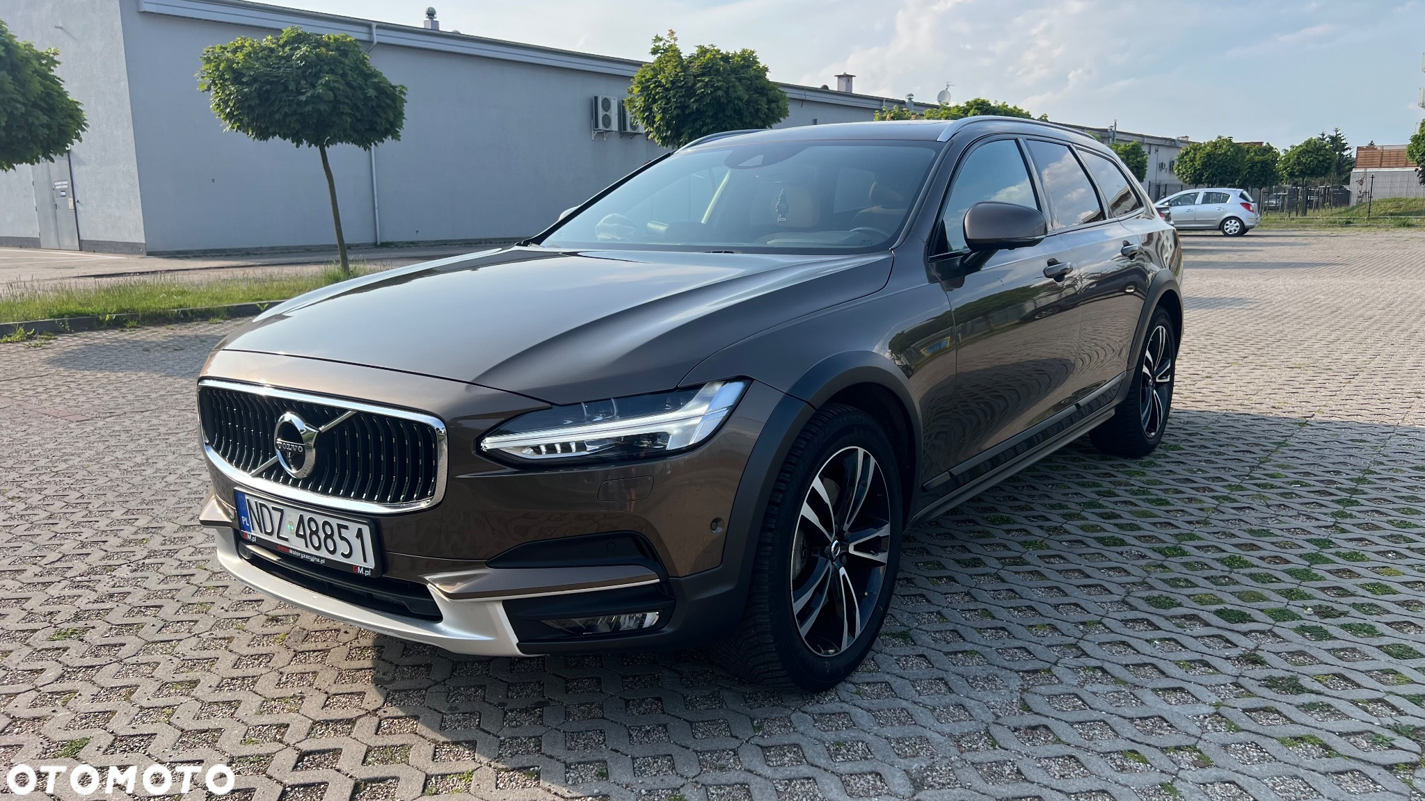 Volvo V90 Cross Country T5 AWD - 2