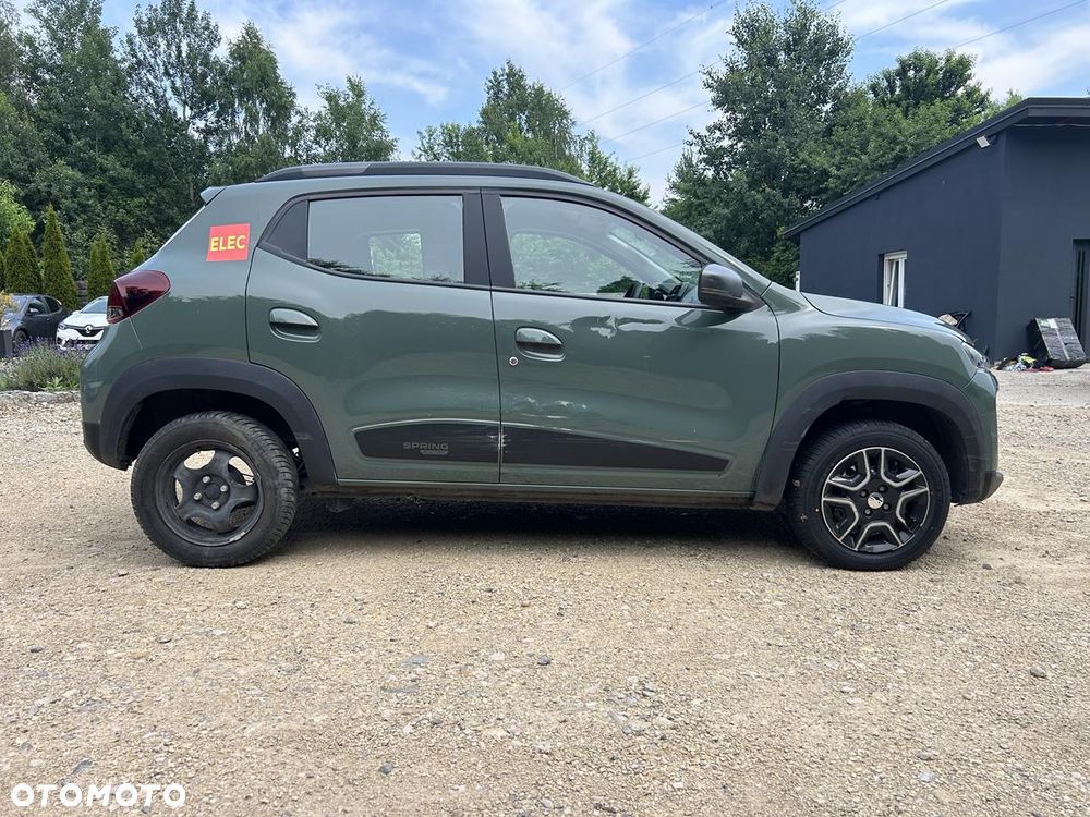 Dacia Spring - 5