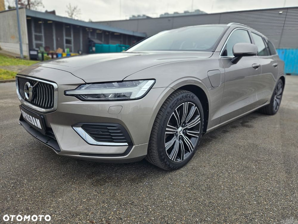 Volvo V60 T6 AWD Recharge Geartronic Inscription Expression - 28