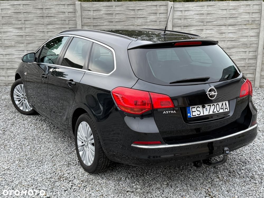 Opel Astra - 2