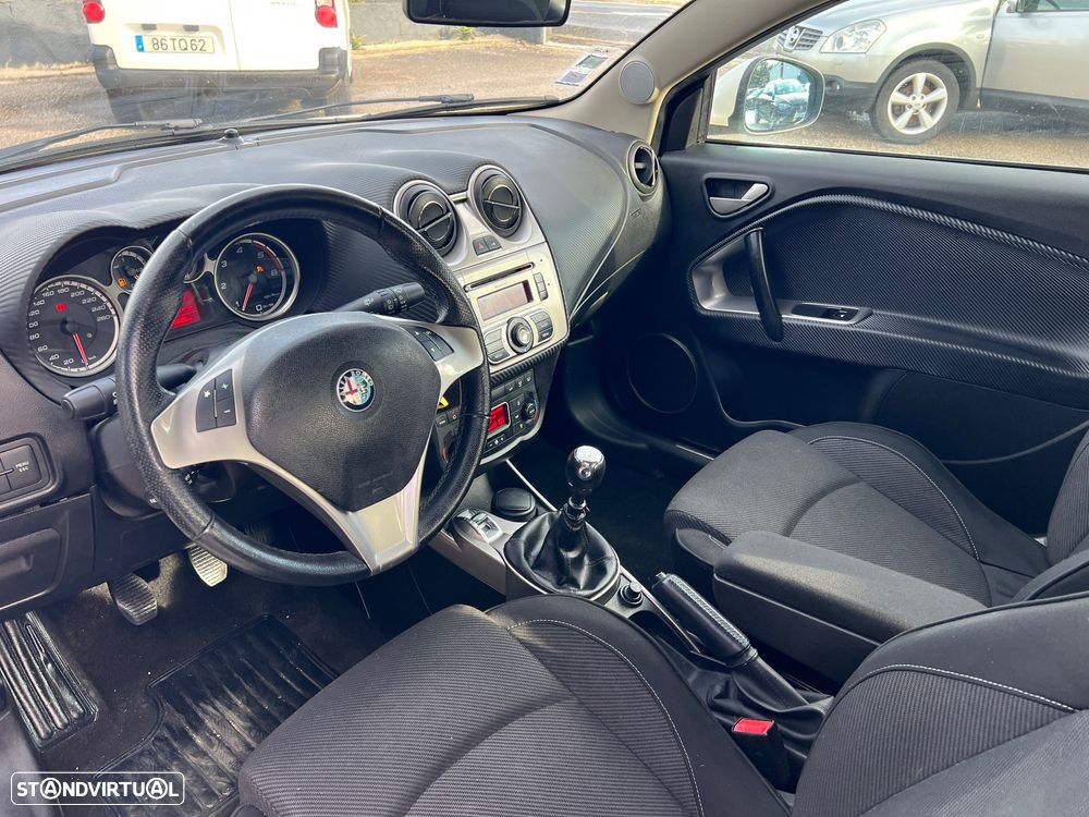 Alfa Romeo MiTo 1.3 JTD Distinctive - 27