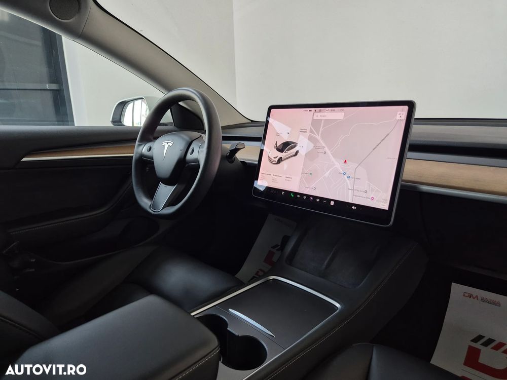 Tesla Model 3 Standard Reichweite Plus Hinterradantrieb - 7