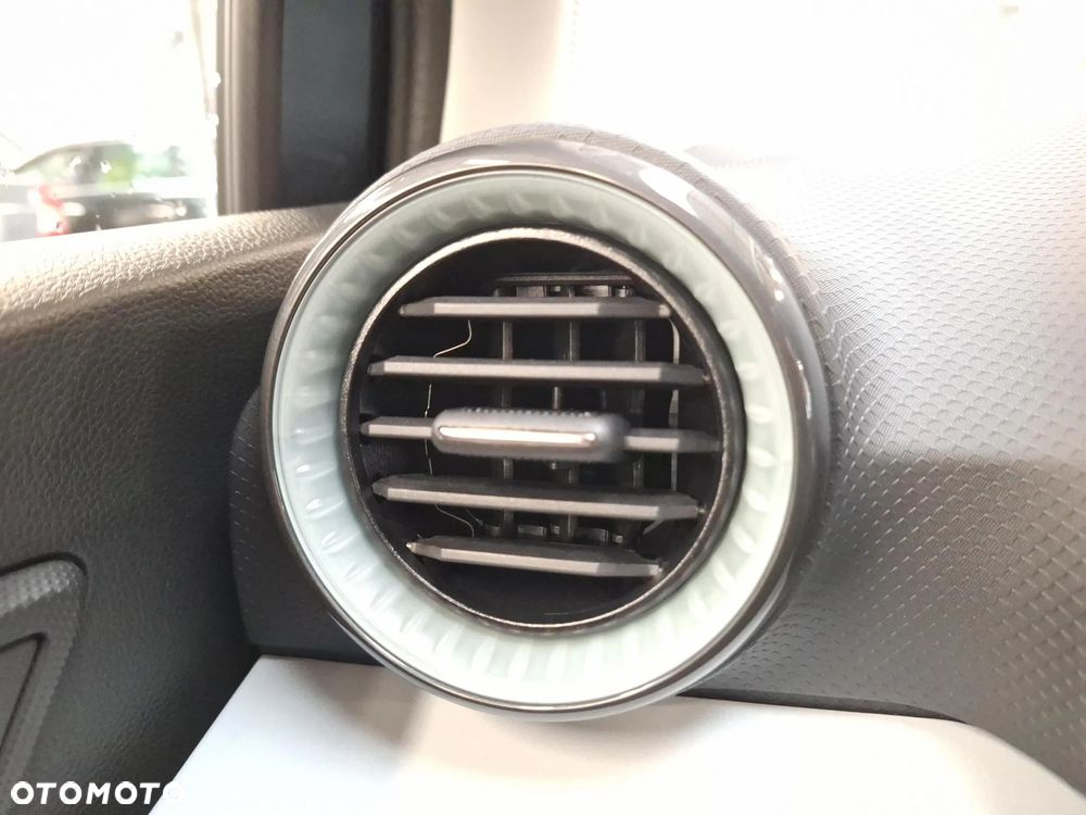 Seat Arona 1.0 TSI Marina S&S DSG - 37