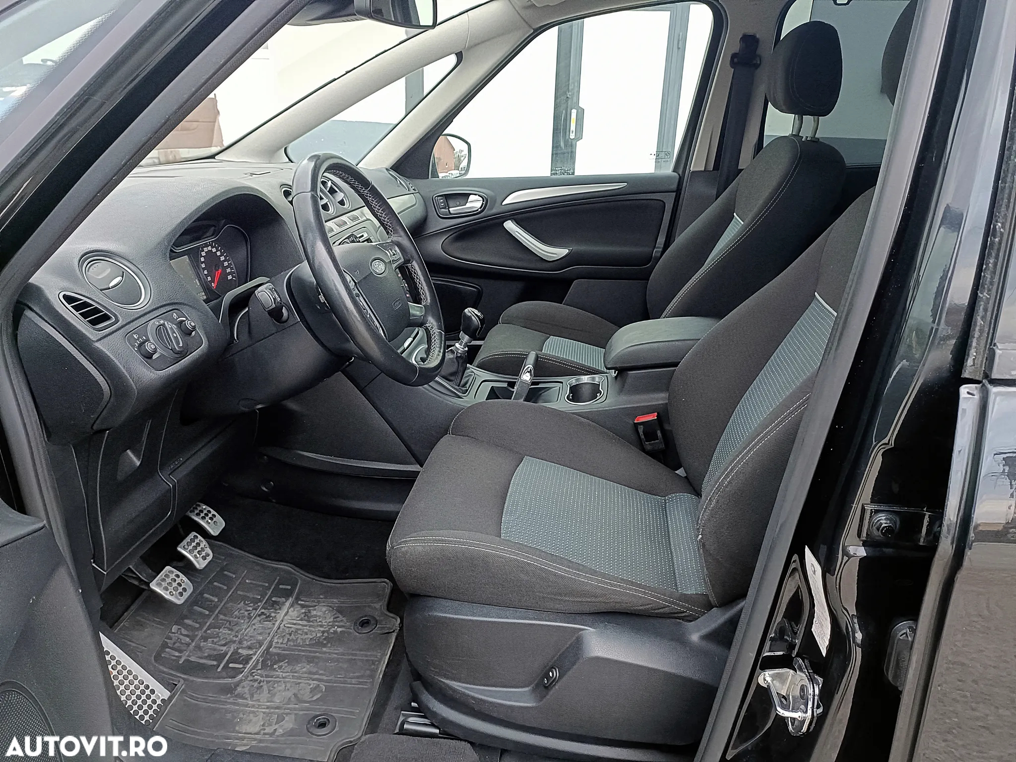 Ford S-Max 2.0 TDCi Trend - 7