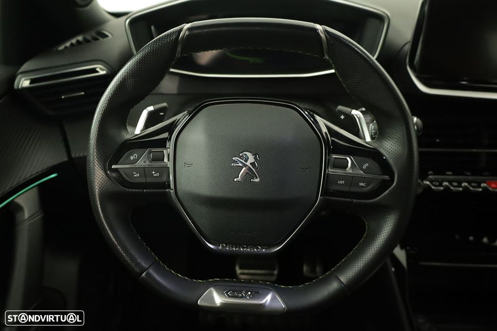 Peugeot 2008 1.2 PureTech Allure Pack EAT8 - 15