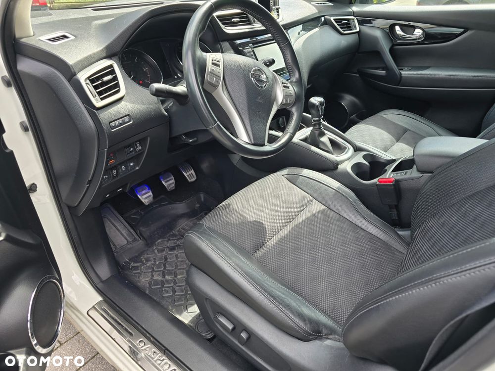 Nissan Qashqai 1.6 dCi 4x4 Acenta S&S - 11