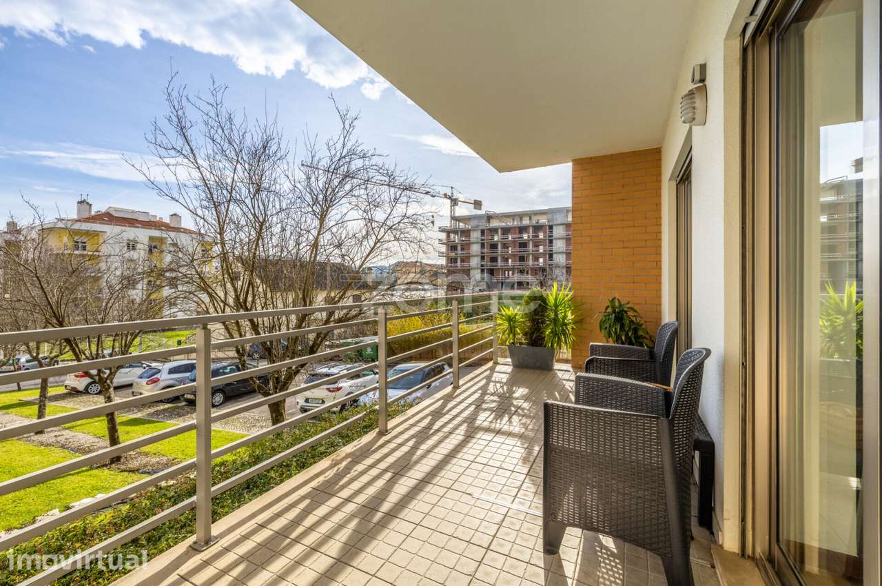 Apartamento T2 no Edifício Eden - Leiria - Grande imagem: 2/57
