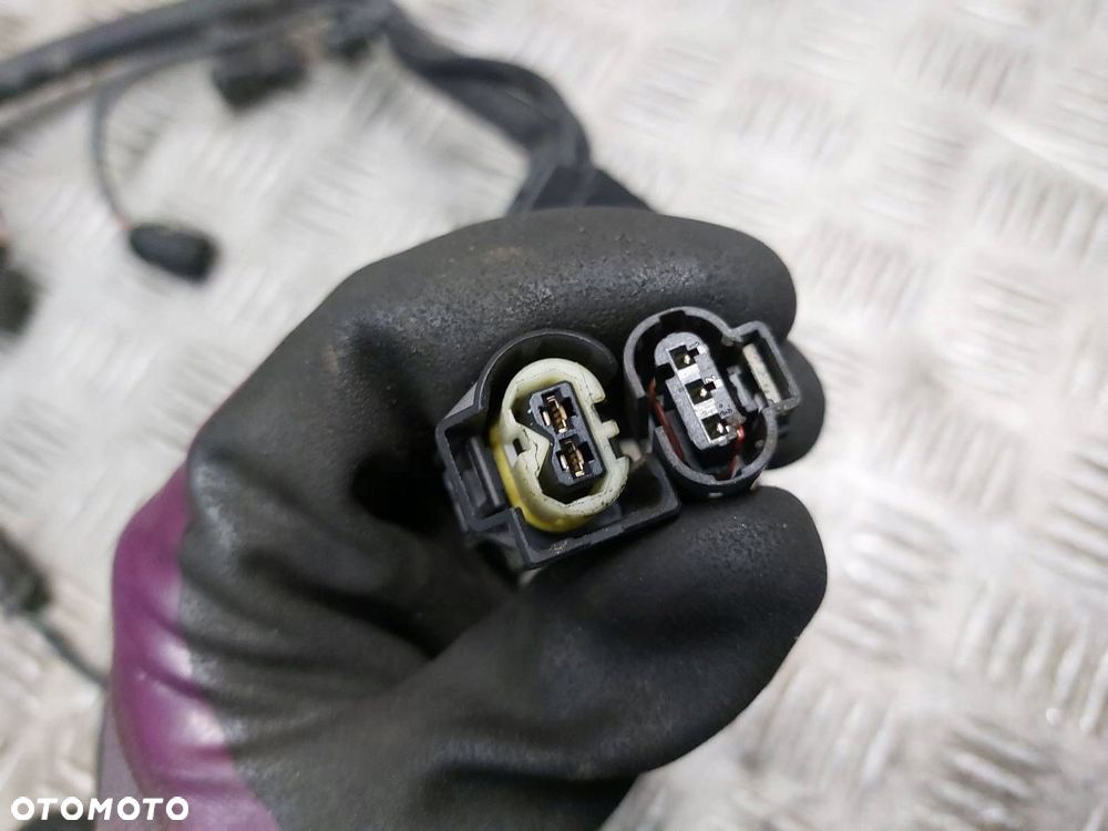 WIĄZKA OKABLOWANIE SILNIKA BMW F10 520d 2.0 D N47D20C MANUAL 7823648 - 7