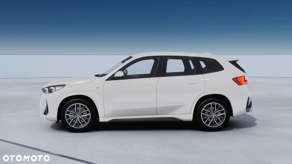 BMW iX1 xDrive30 66.5kWh M Sport Edition - 3