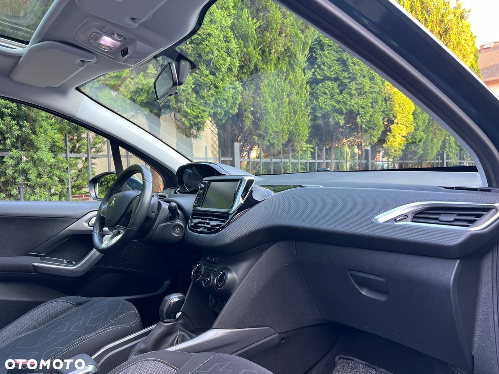 Peugeot 2008 PureTech 110 Stop&Start Urban Move - 26