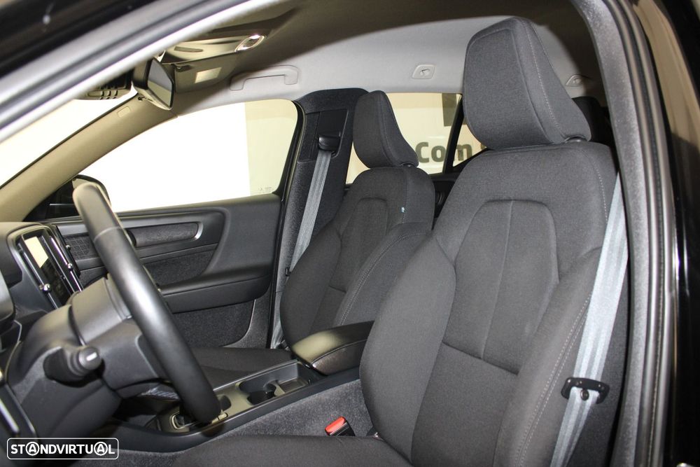 Volvo XC 40 1.5 T2 Momentum Core - 26