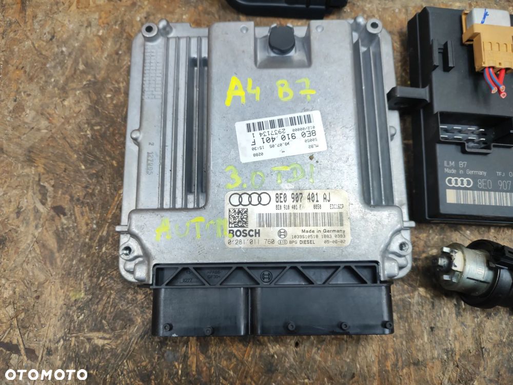 Zestaw startowy komputer sterownik silnika Bosch 0281011760 / 8E0907401AJ do Audi A4 B7 3.0 TDI BKN Automat licznik immobilizer stacyjka kluczyk moduł komfortu całość komplet z foto do odpalenia twojego auta - 2