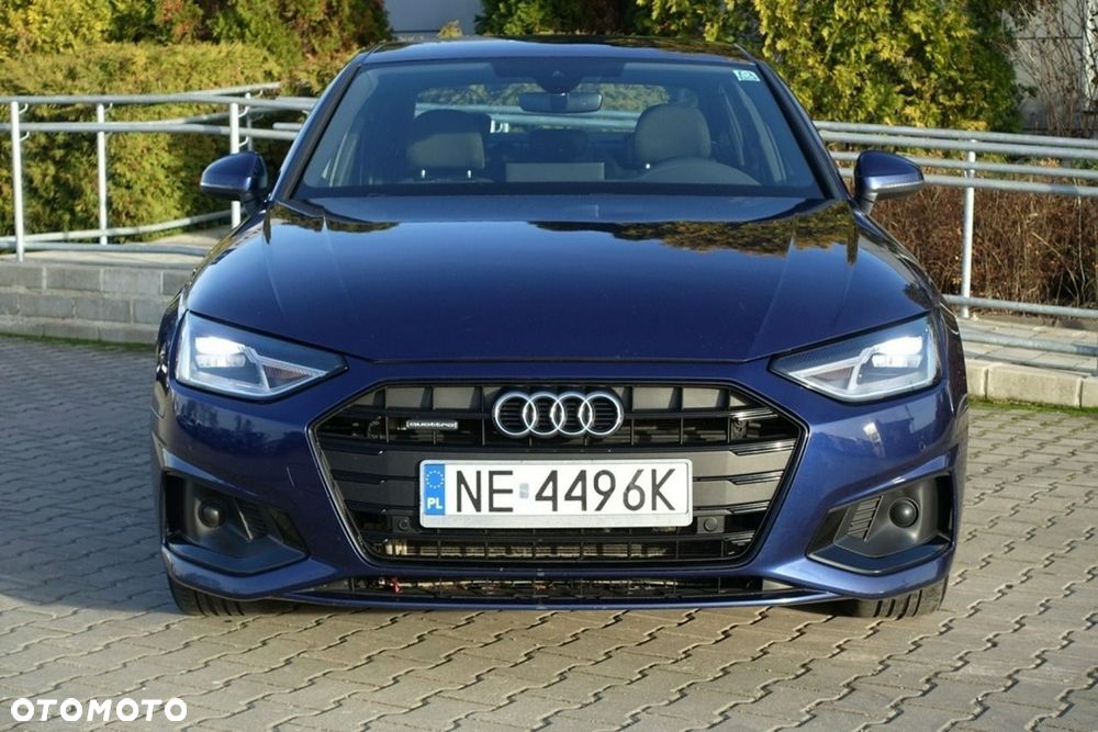 Audi A4 Limousine
