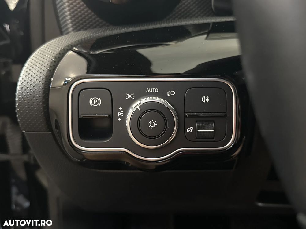 Mercedes-Benz A 200 d Aut. - 16