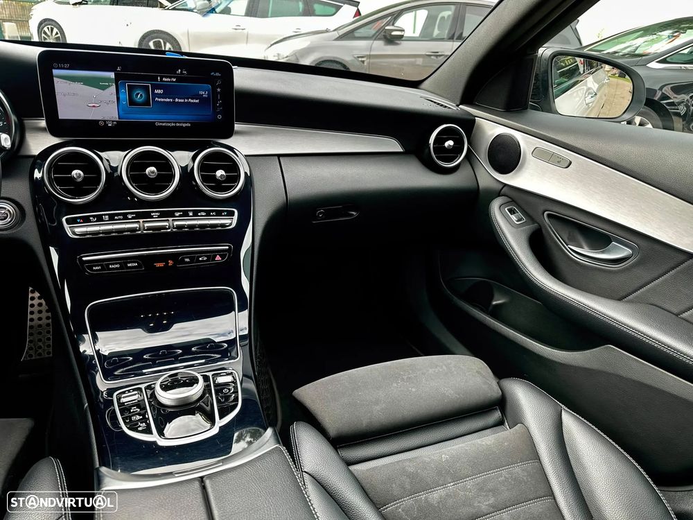 Mercedes-Benz C 300 - 11