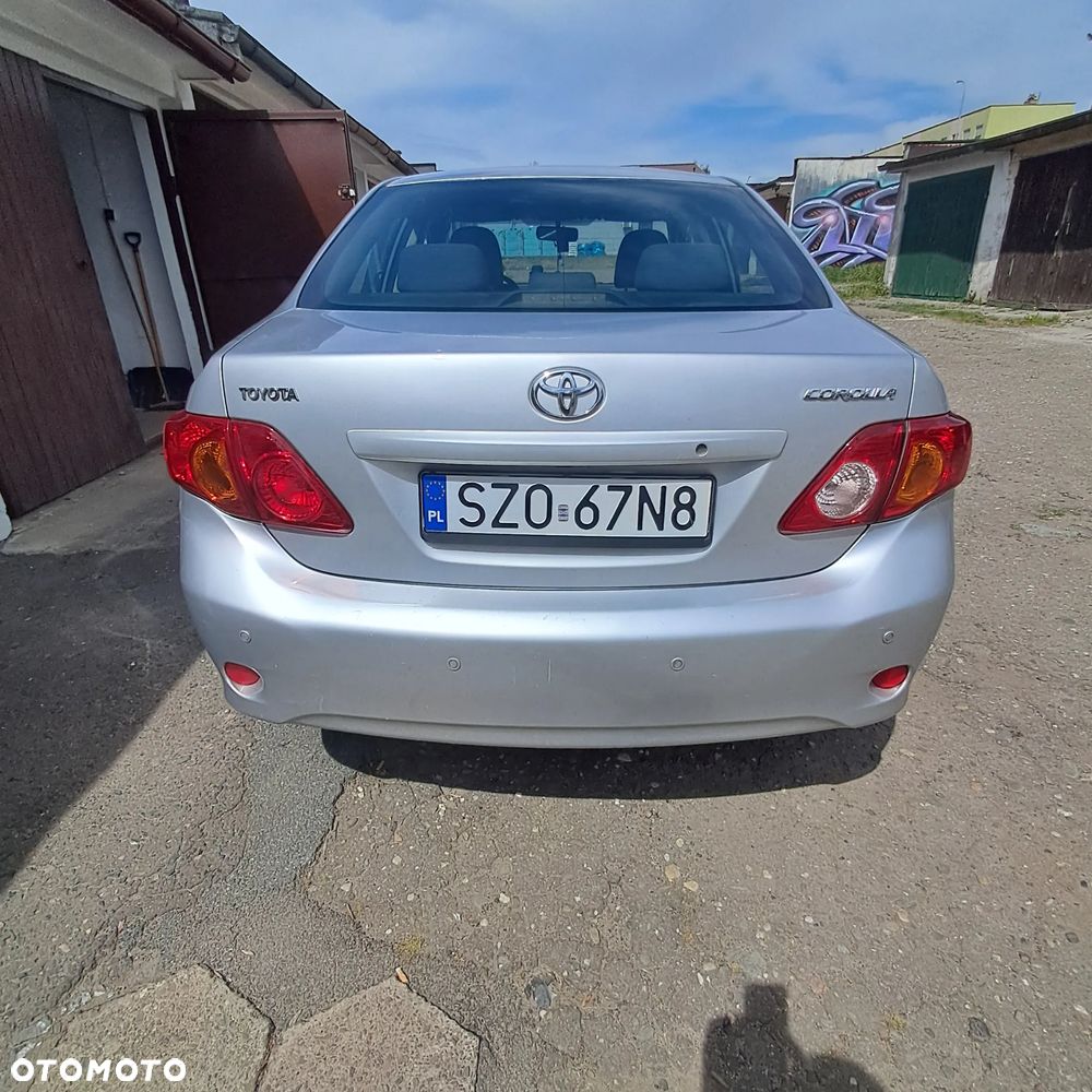 Toyota Corolla 1.6 VVT-i Luna Start - 4