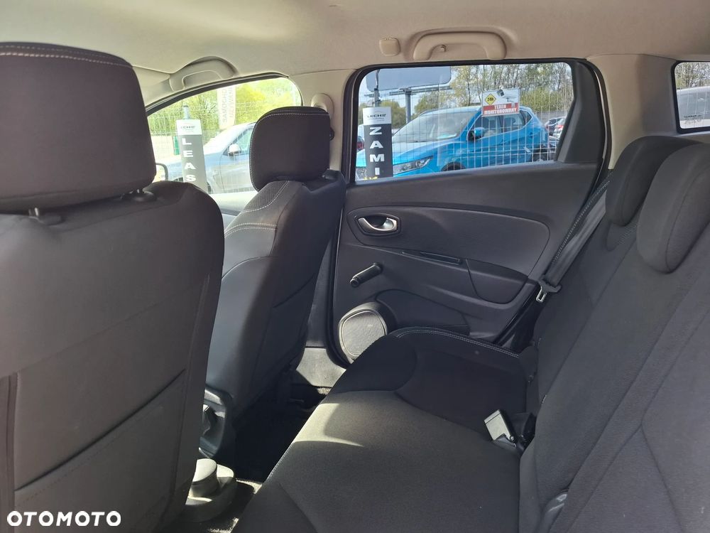 Renault Clio - 22