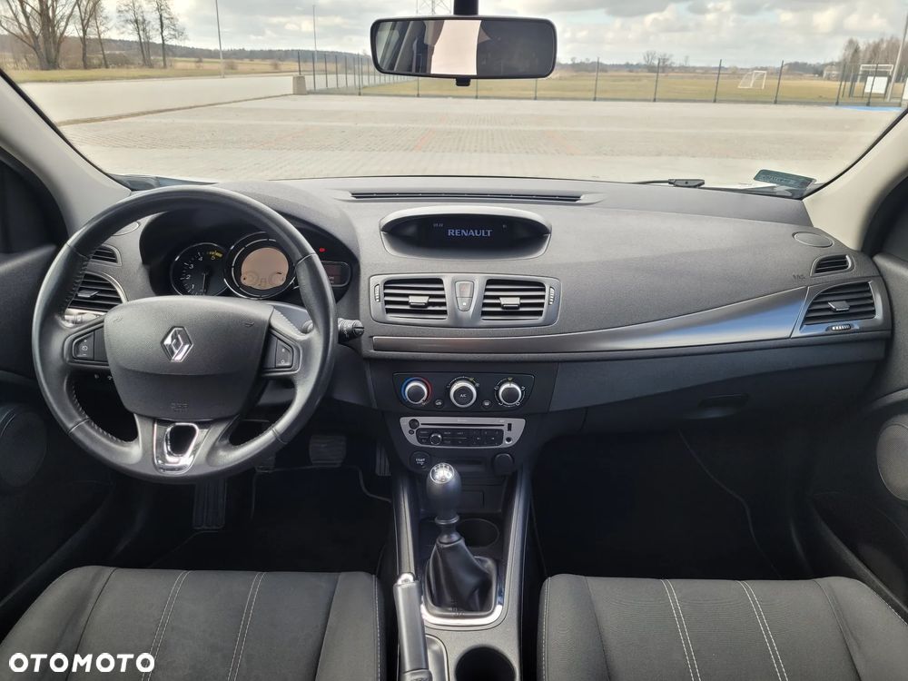 Renault Megane - 11