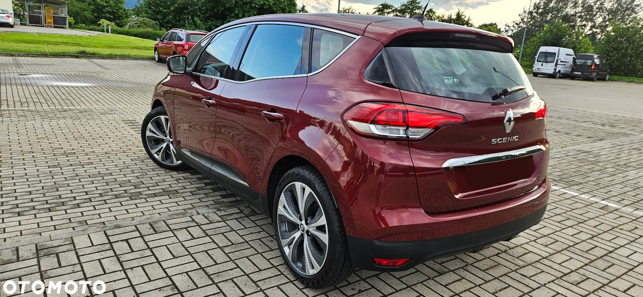 Renault Scenic ENERGY TCe 130 S&S Paris - 2