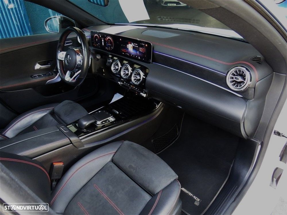 Mercedes-Benz CLA 180 d Shooting Brake 7G-DCT AMG Line - 17