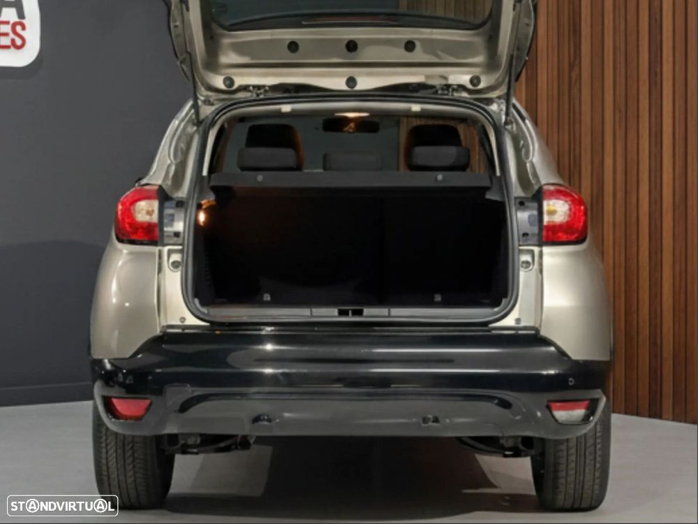 Renault Captur - 12