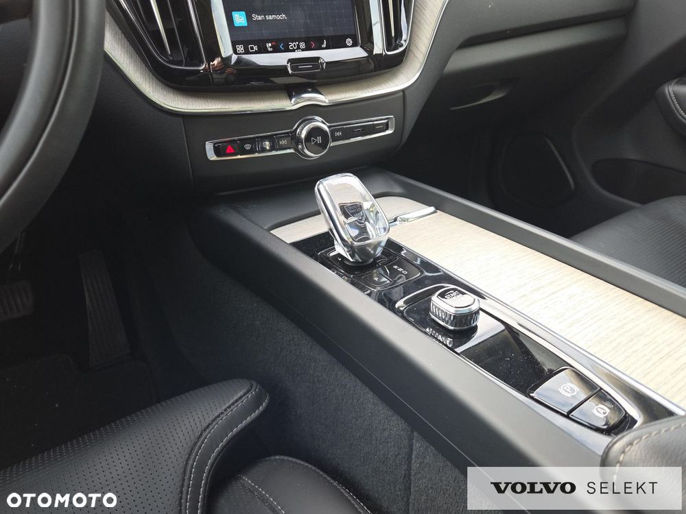Volvo XC 60 B4 D AWD Geartronic Inscription - 26