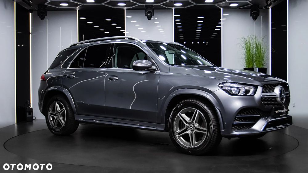 Mercedes-Benz GLE 300 d 4Matic 9G-TRONIC AMG Line - 8