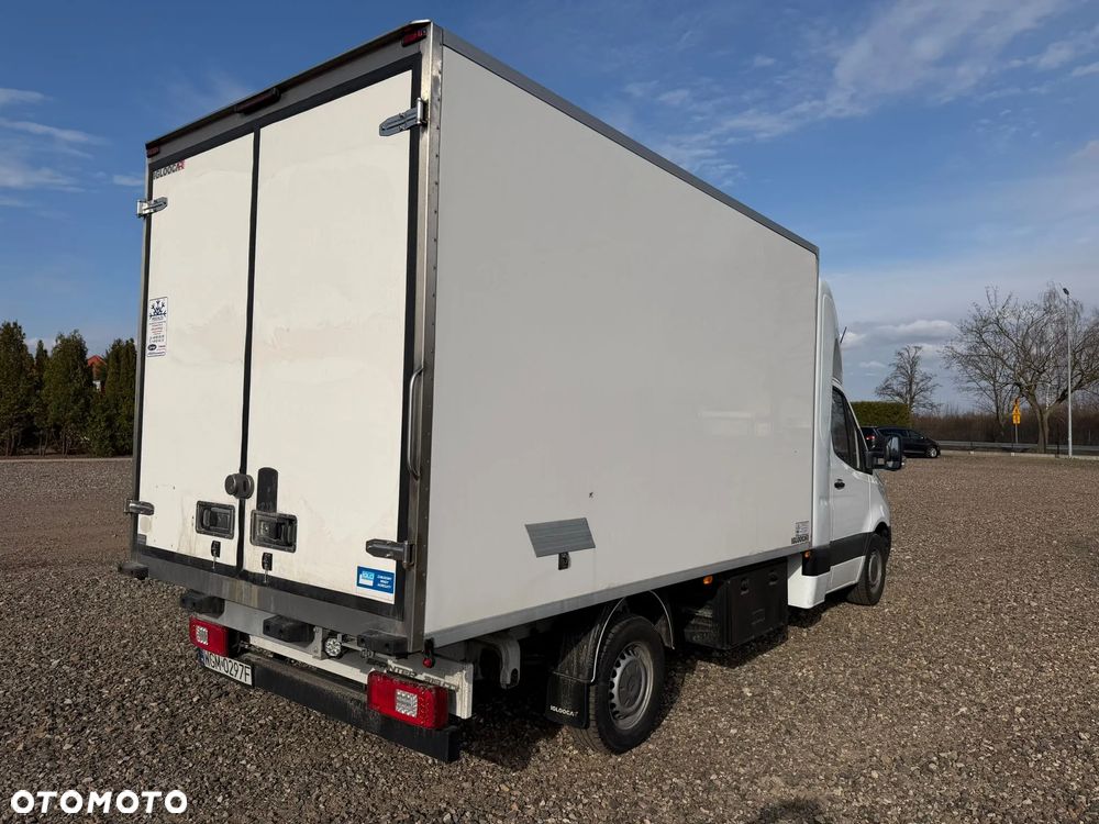 Mercedes-Benz SPRINTER - 7