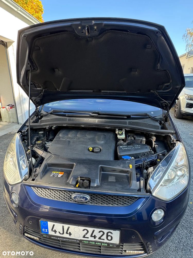 Ford S-Max - 7