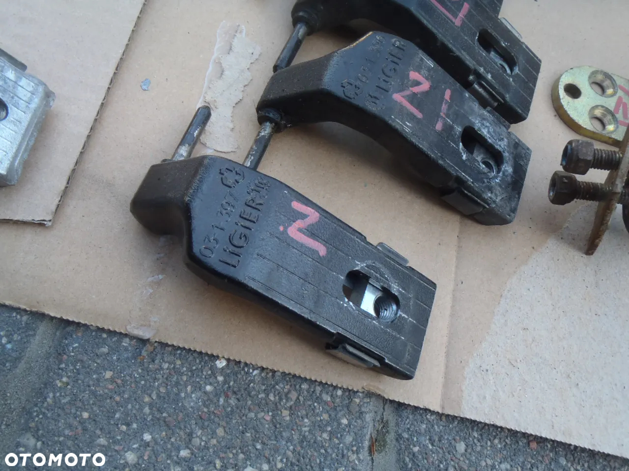 zawias zamek maski drzwi klapy aixam ligier chatenet simpa beriel nova xtoo xtu baroder microcar jDM Grecav Bellier 741 - 8