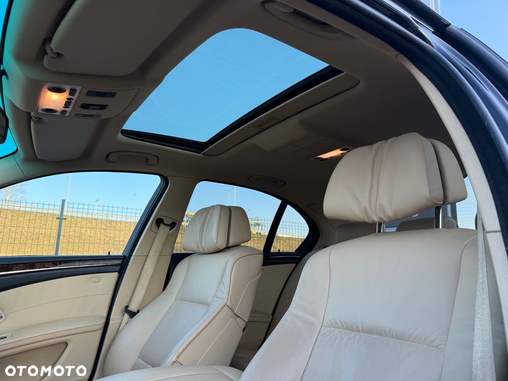 BMW Seria 5 530d xDrive Edition Exclusive - 38